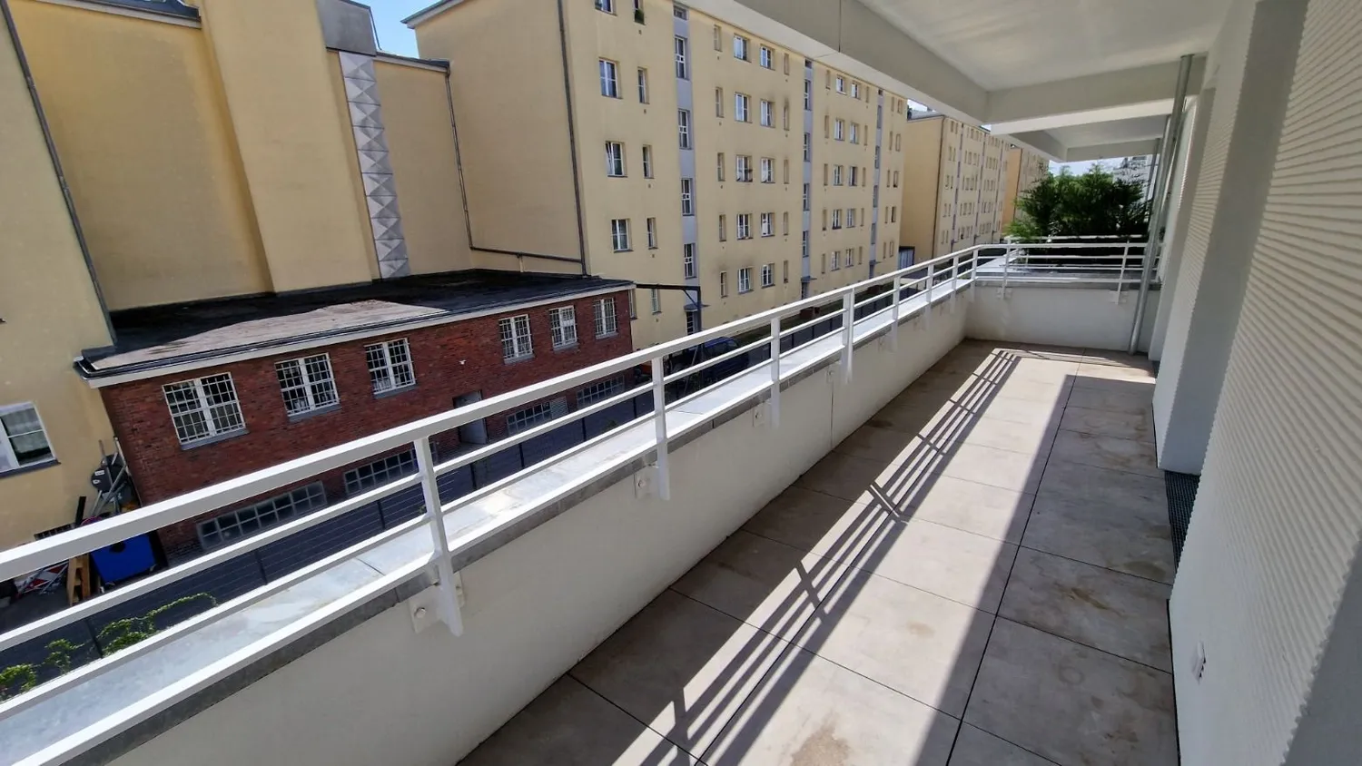 4 Zimmer Wohnung mit 111 m² in Berlin – Bild 4