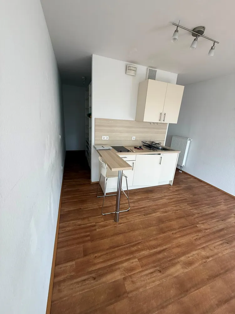 1 Zimmer Wohnung mit 34 m² in Hürth – Bild 1