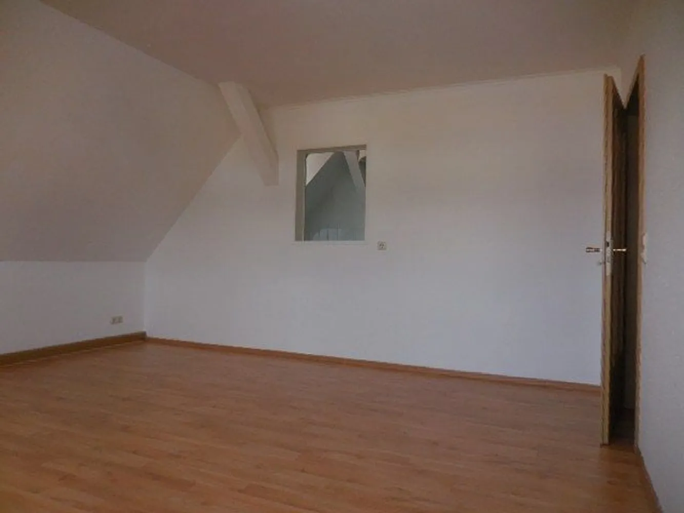 3 Zimmer Wohnung mit 87 m² in Altenburg – Bild 7