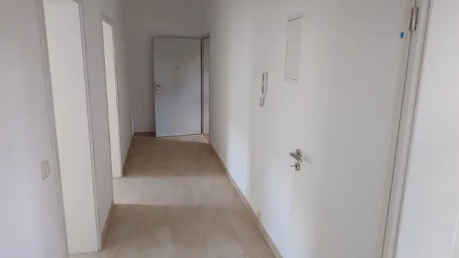 4 Zimmer Wohnung mit 96 m² in Halle (Saale) – Bild 3