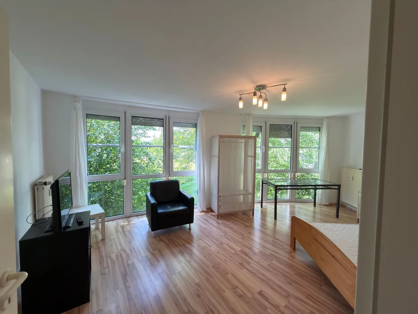 1 Zimmer Wohnung mit 28 m² in Hannover – Bild 2