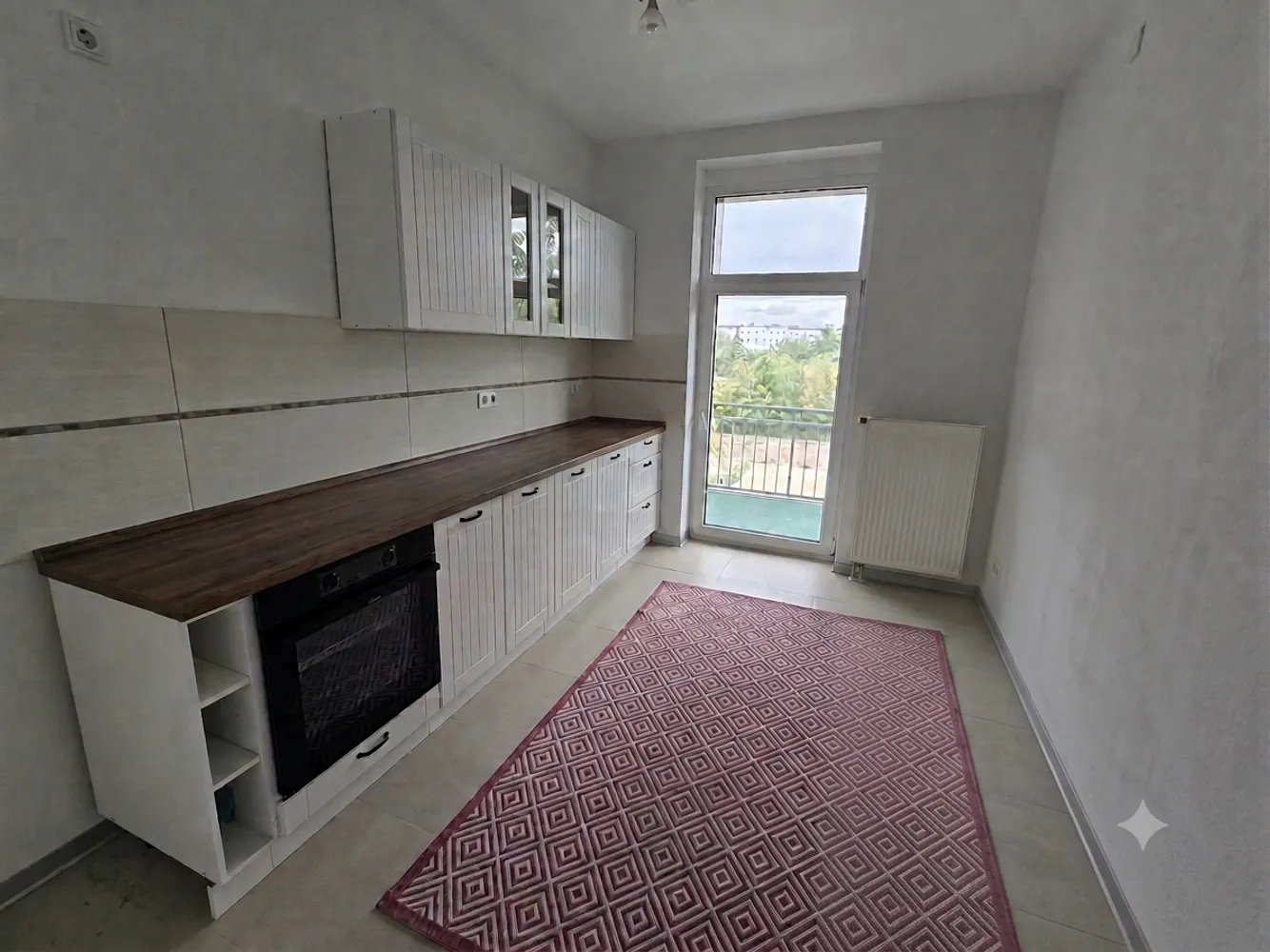 4 Zimmer Wohnung mit 92 m² in Magdeburg – Bild 2