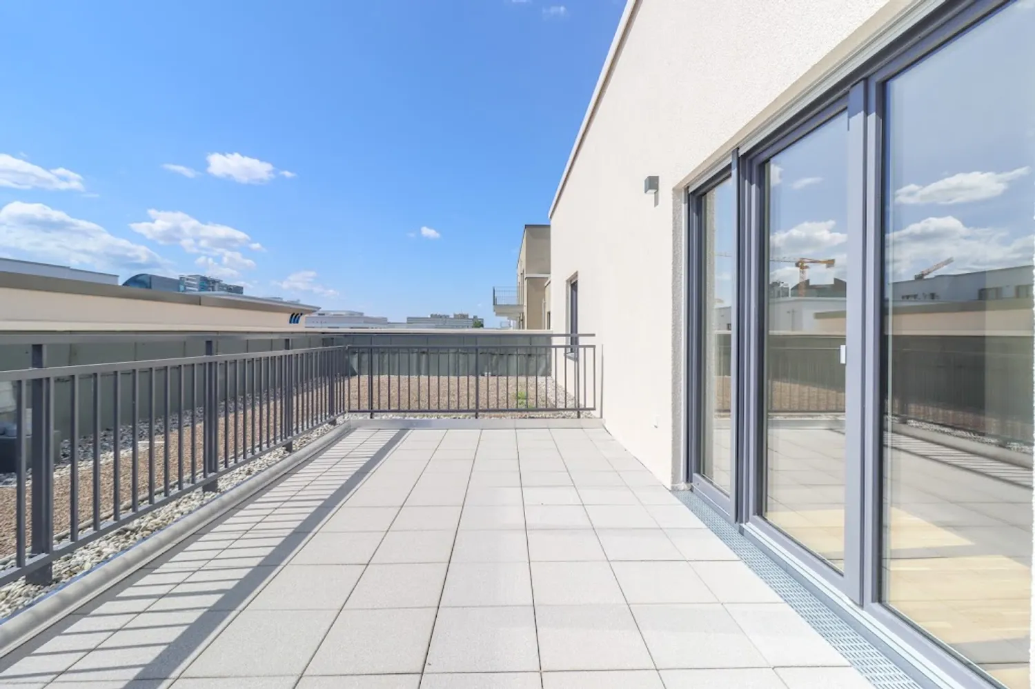 4 room apartment with 132 m² in Frankfurt am Main – Photo 8