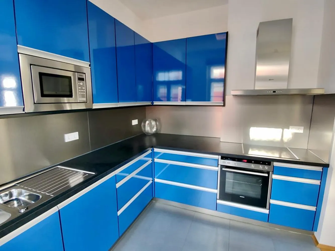 3 Zimmer Wohnung mit 92 m² in München – Bild 3