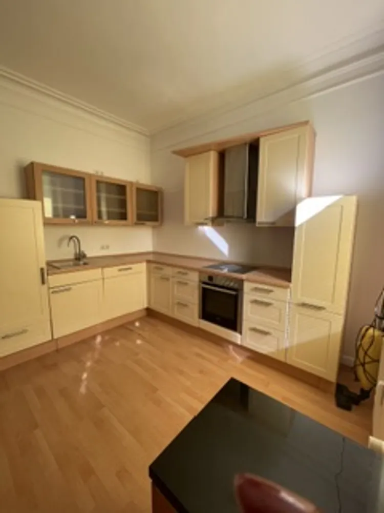 2 Zimmer Wohnung mit 60 m² in Hamburg – Bild 6