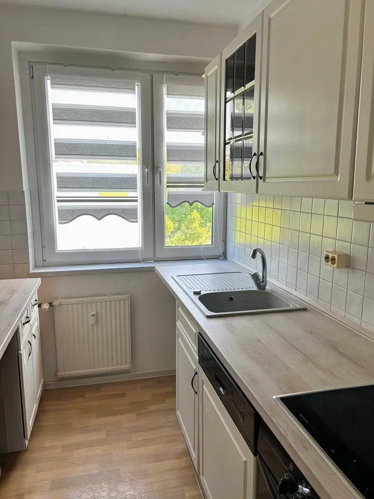 3 Zimmer Wohnung mit 57 m² in Halle (Saale) – Bild 2