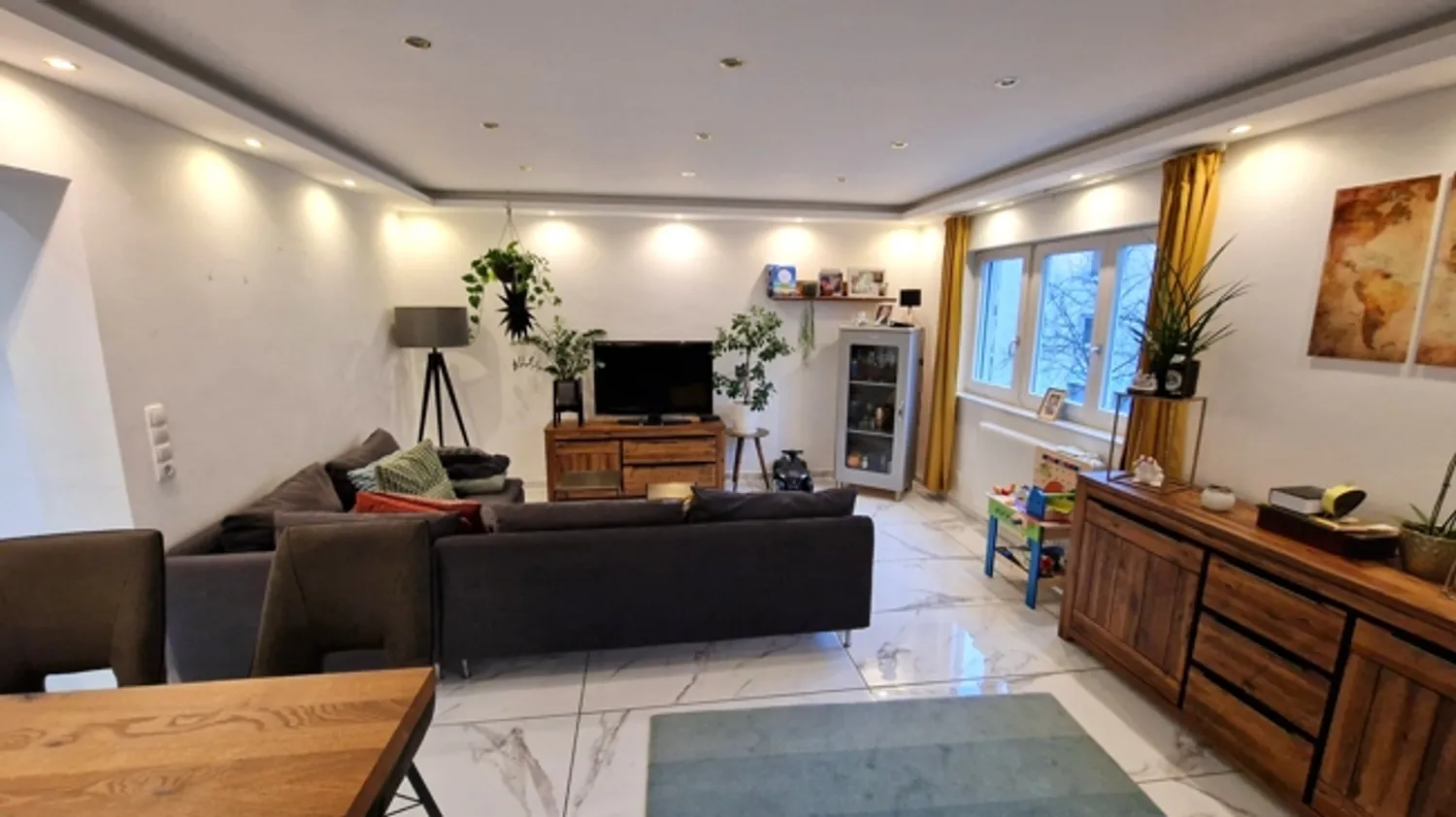 3 Zimmer Wohnung mit 86 m² in Karlsruhe – Bild 3