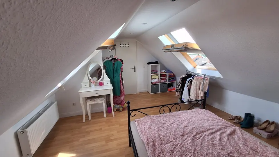 3 Zimmer Wohnung mit 98 m² in Wiesbaden – Bild 4