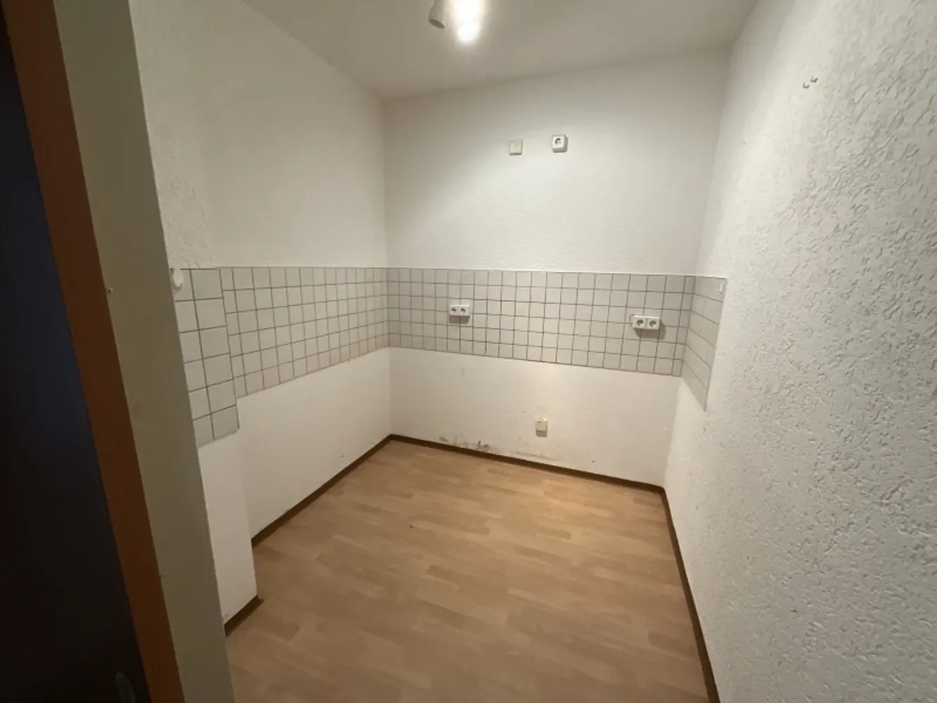 2 Zimmer Wohnung mit 58 m² in Suhl – Bild 2