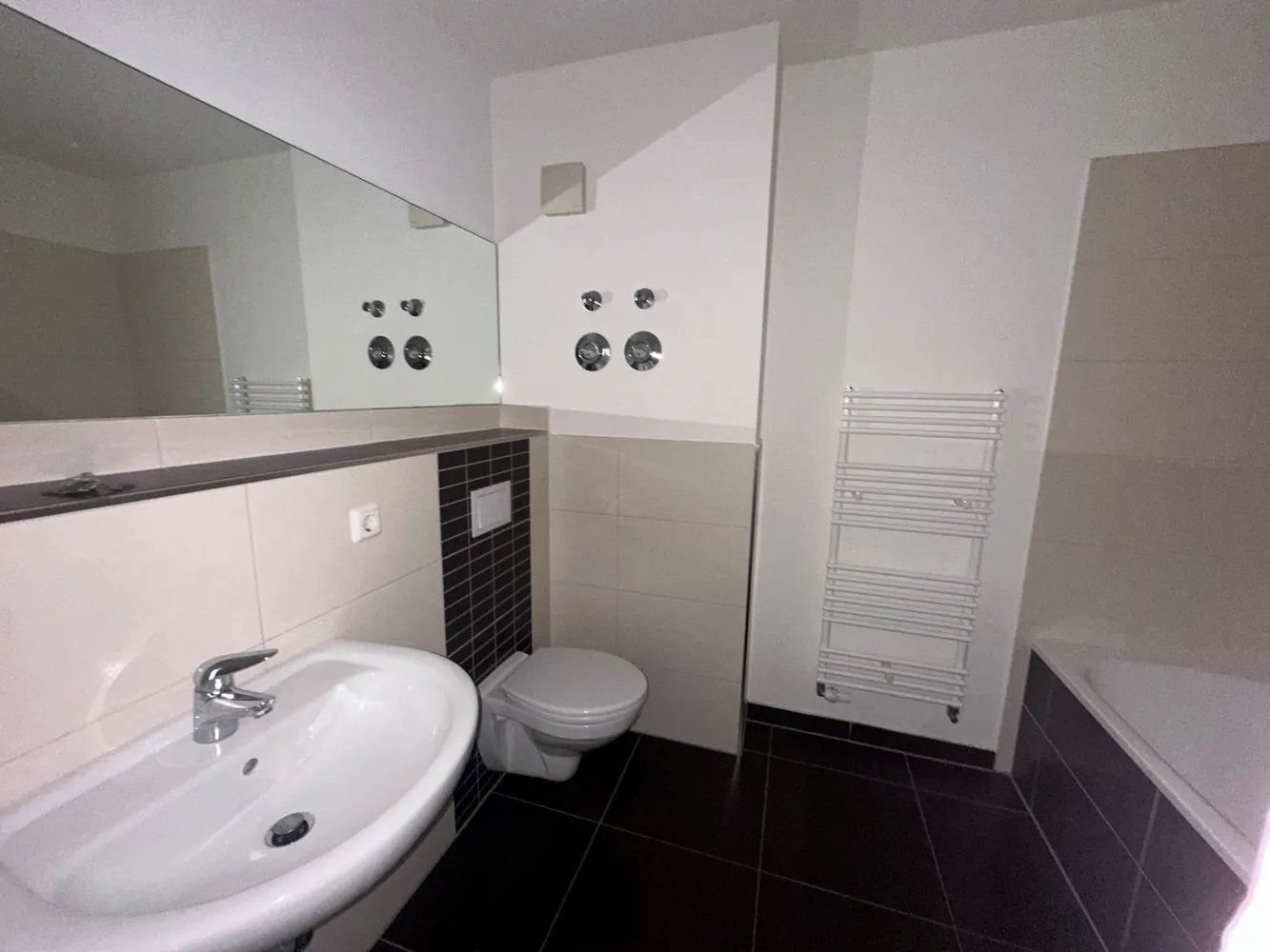 5 Zimmer Wohnung mit 133 m² in Leipzig – Bild 6