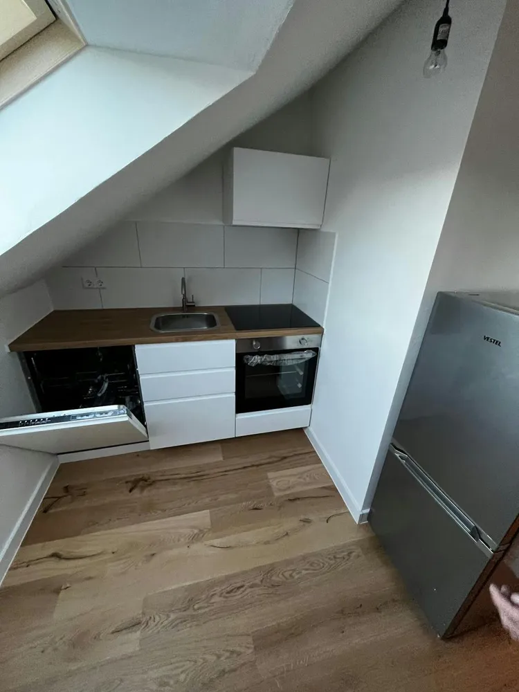 WG-Zimmer mit 17 m² in Düsseldorf – Bild 1