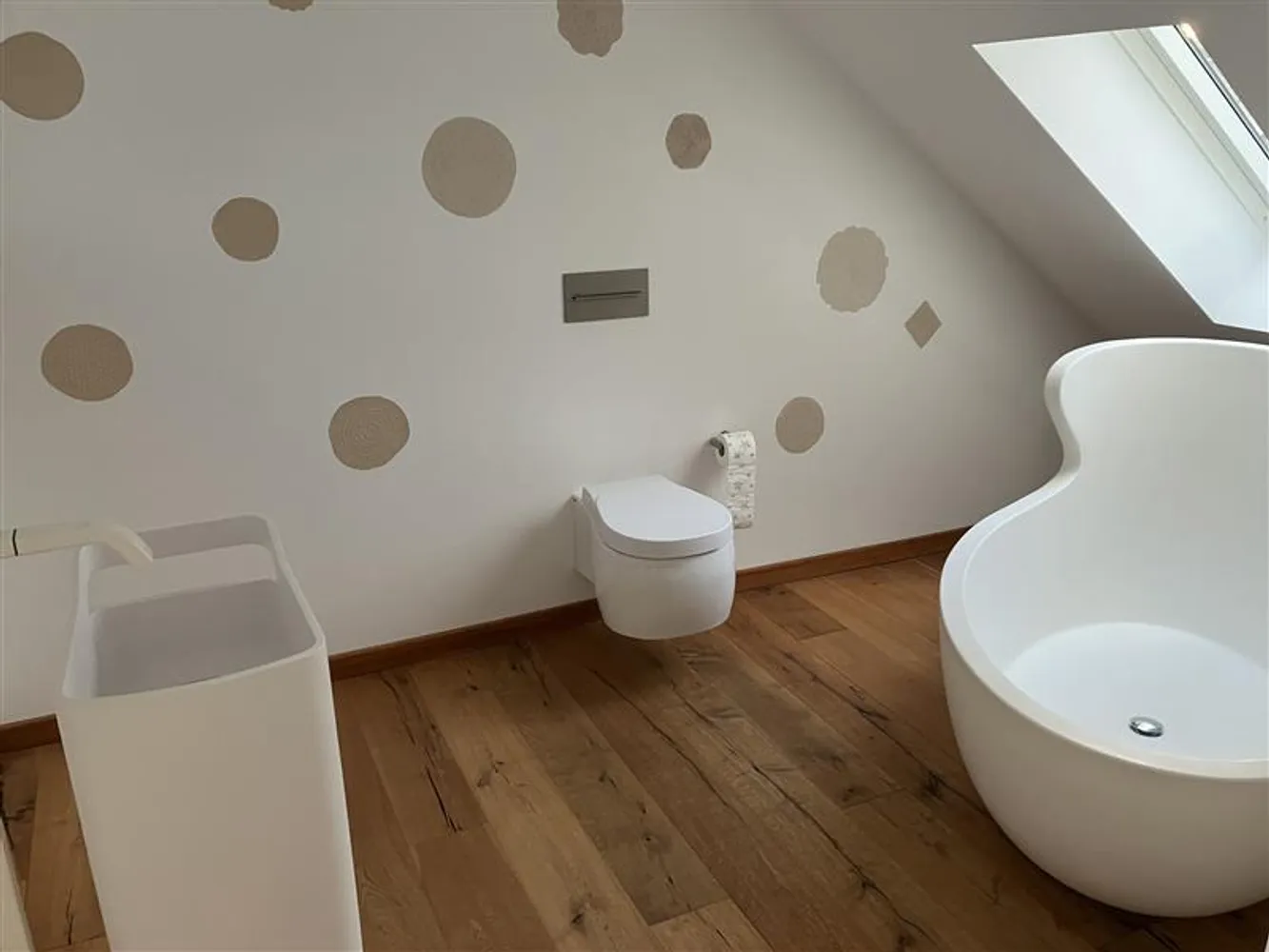 4 Zimmer Wohnung mit 340 m² in Wiesbaden – Bild 6