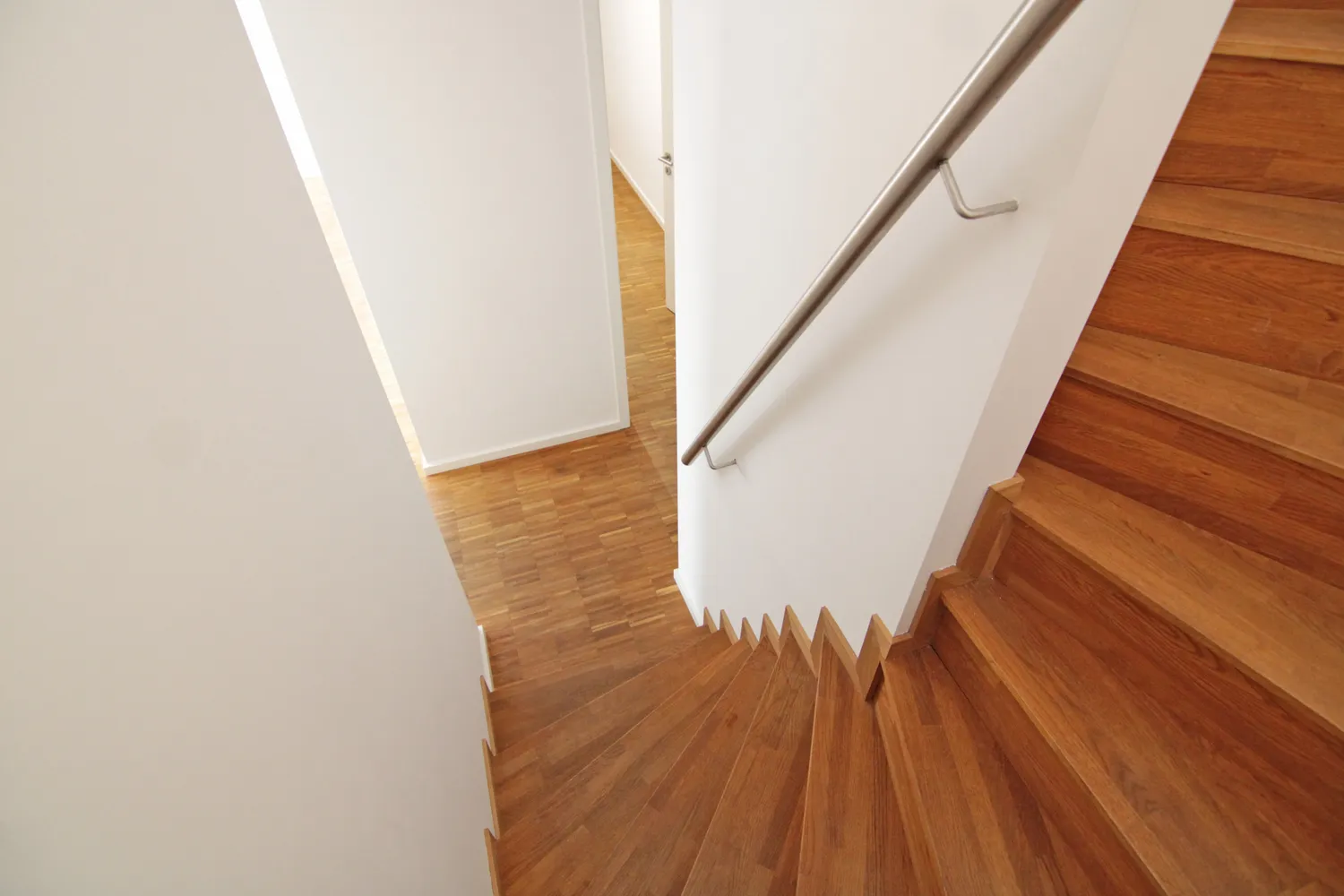 4 Zimmer Wohnung mit 154 m² in Berlin – Bild 2