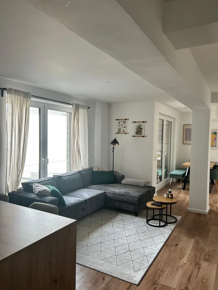 3 Zimmer Wohnung mit 76 m² in Düsseldorf – Bild 1
