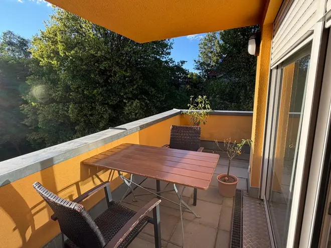 3 Zimmer Wohnung mit 77 m² in München – Bild 2