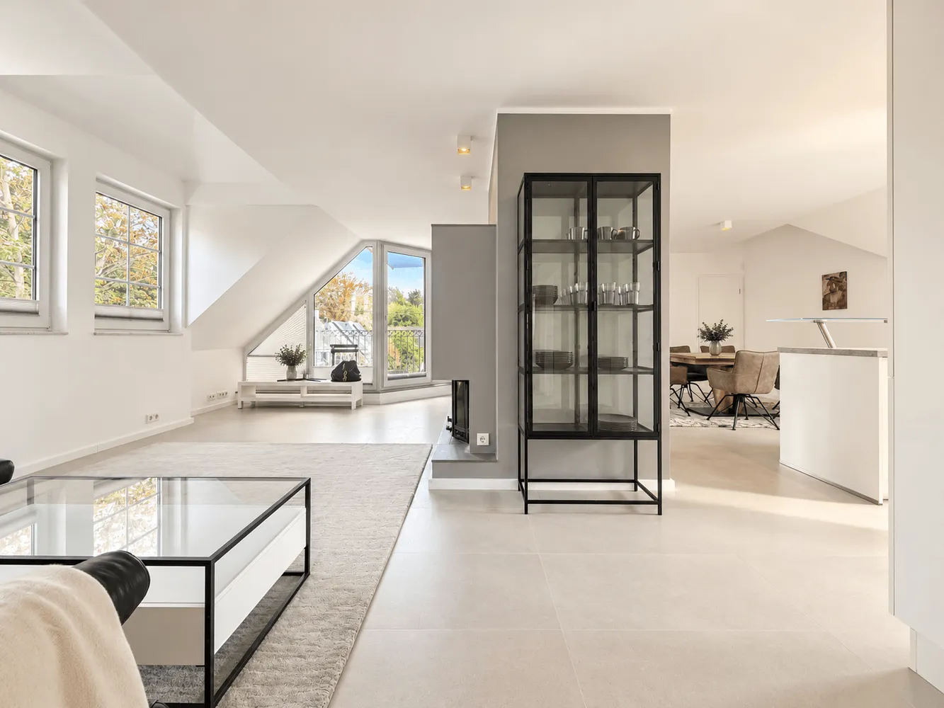 4 room apartment with 106 m² in Cologne – Photo 5