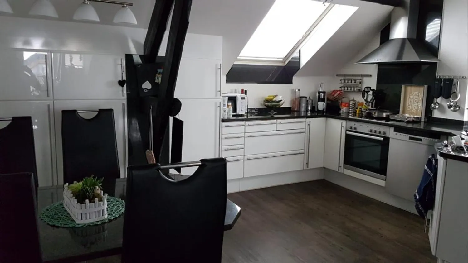 3 Zimmer Wohnung mit 107 m² in Aachen – Bild 3