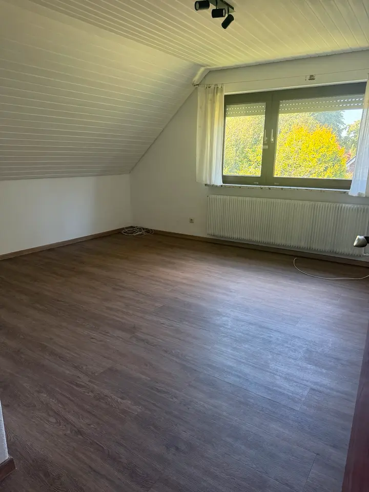 4 Zimmer Wohnung mit 70 m² in Leer – Bild 2