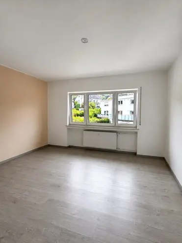 3 Zimmer Wohnung mit 86 m² in Wiesbaden – Bild 4