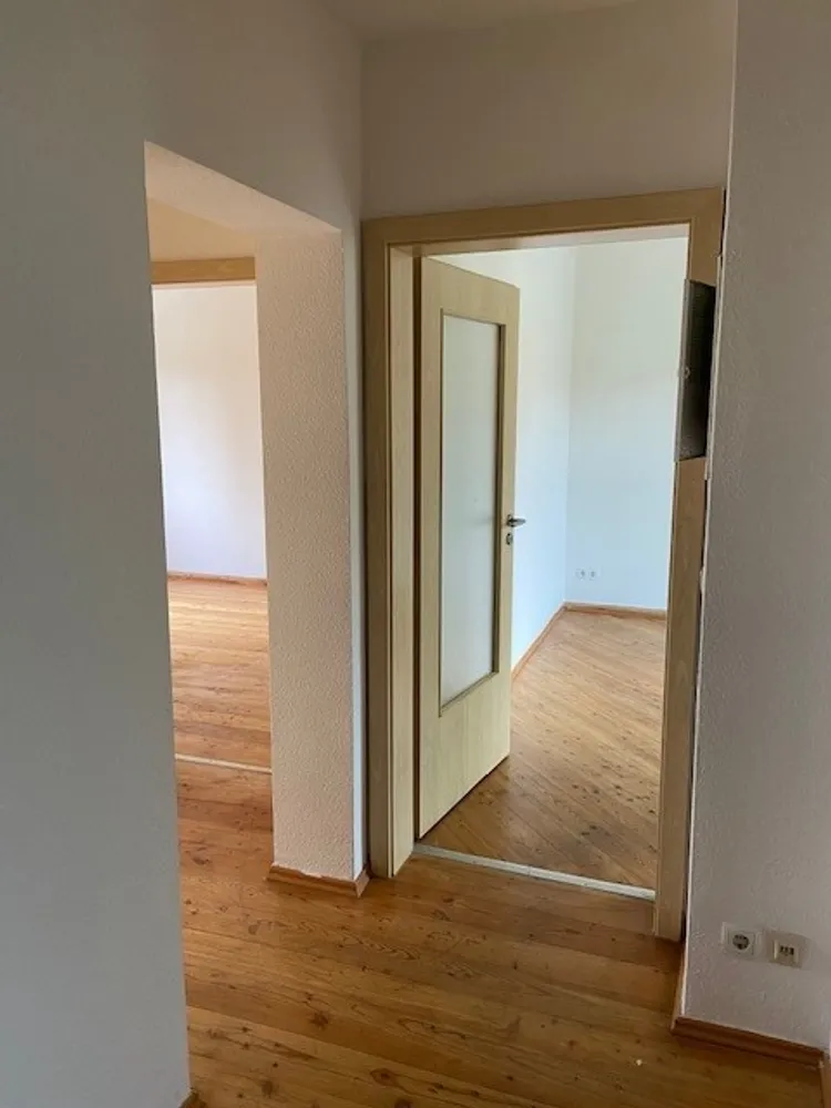 2 Zimmer Wohnung mit 59 m² in Halle (Saale) – Bild 3