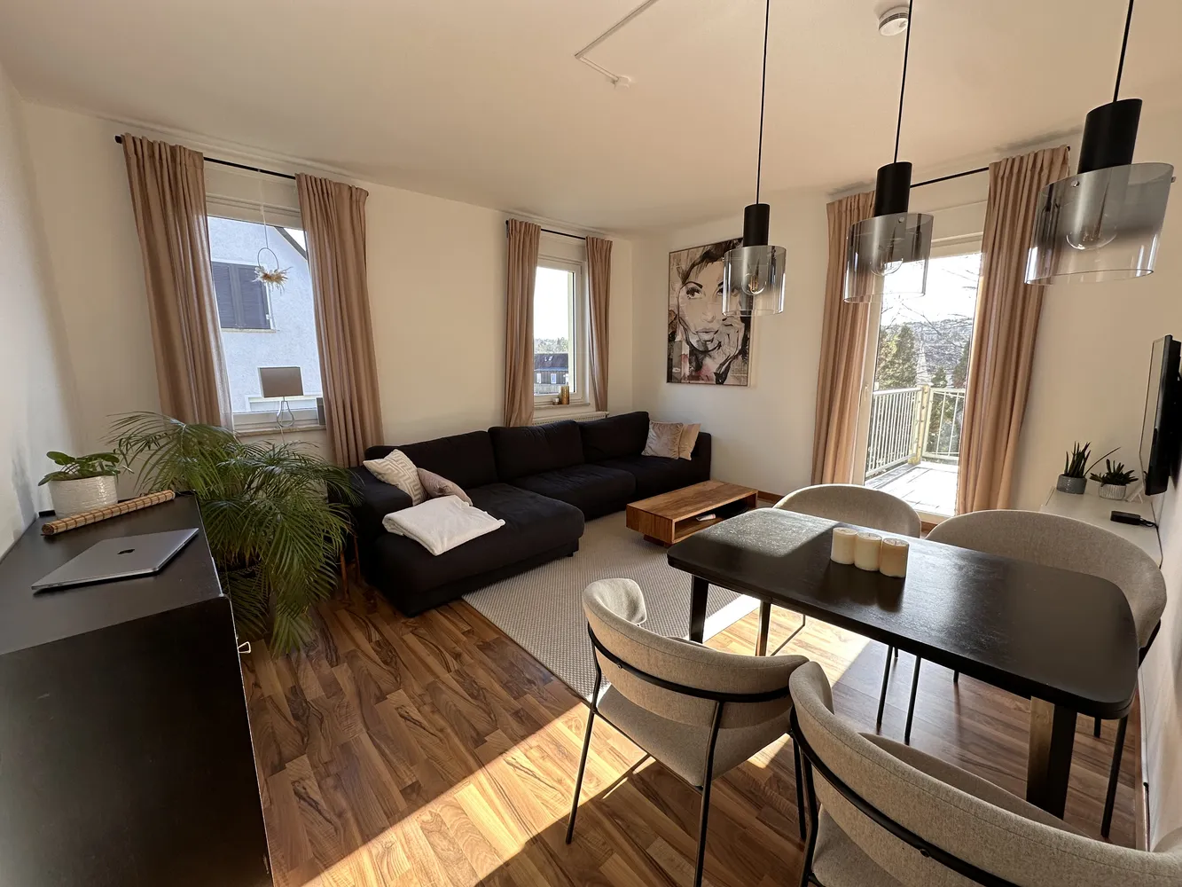 3 Zimmer Wohnung mit 85 m² in Stuttgart – Bild 2