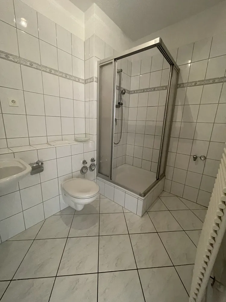 1 Zimmer Wohnung mit 37 m² in Halle (Saale) – Bild 2