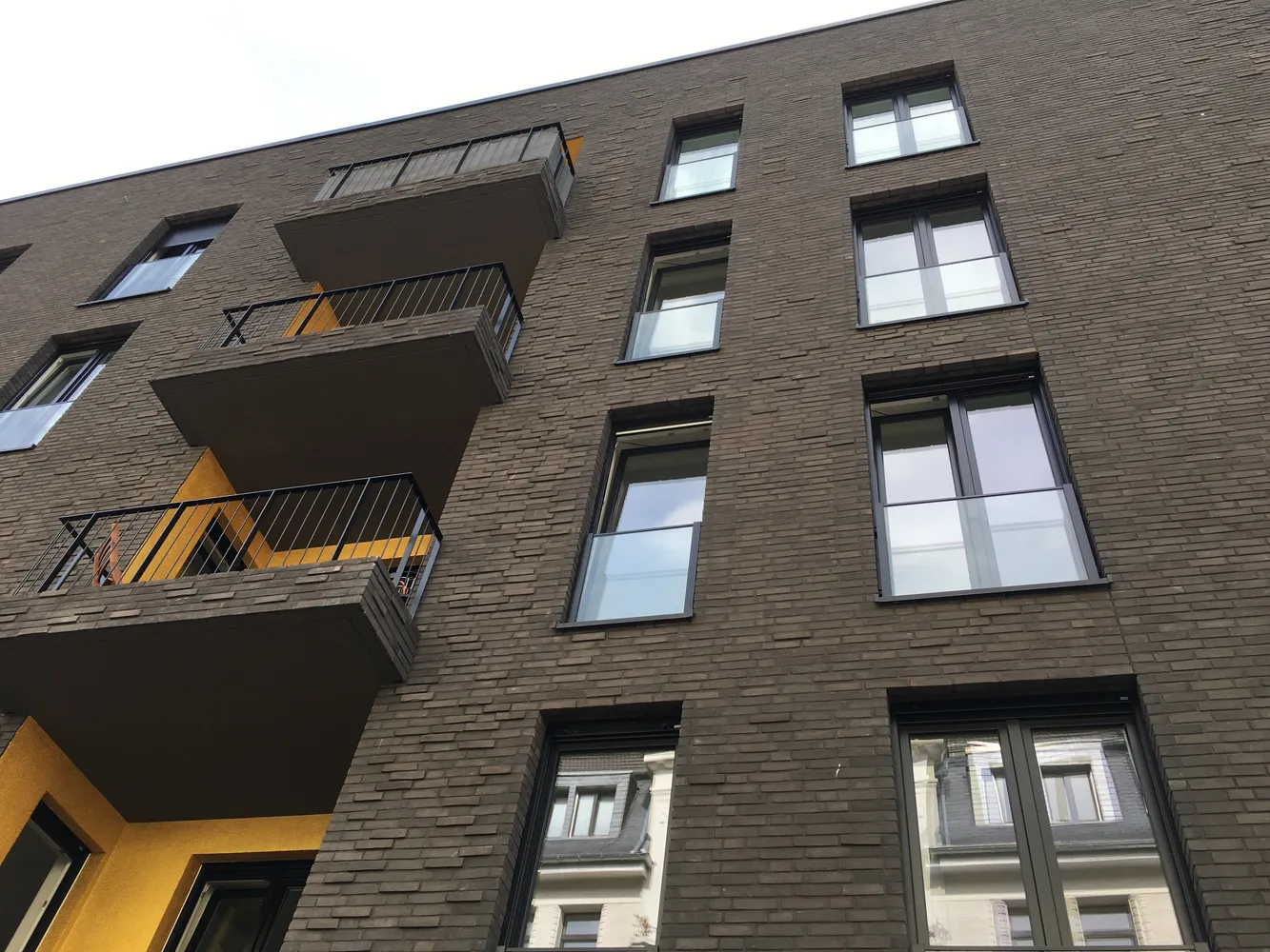 4 Zimmer Wohnung mit 117 m² in Aachen – Bild 1