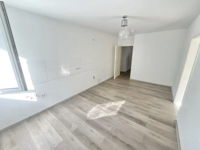 2 Zimmer Wohnung mit 77 m² in Essen – Bild 2
