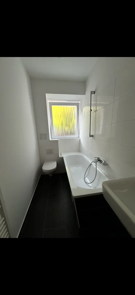 4 Zimmer Wohnung mit 90 m² in Berlin – Bild 3