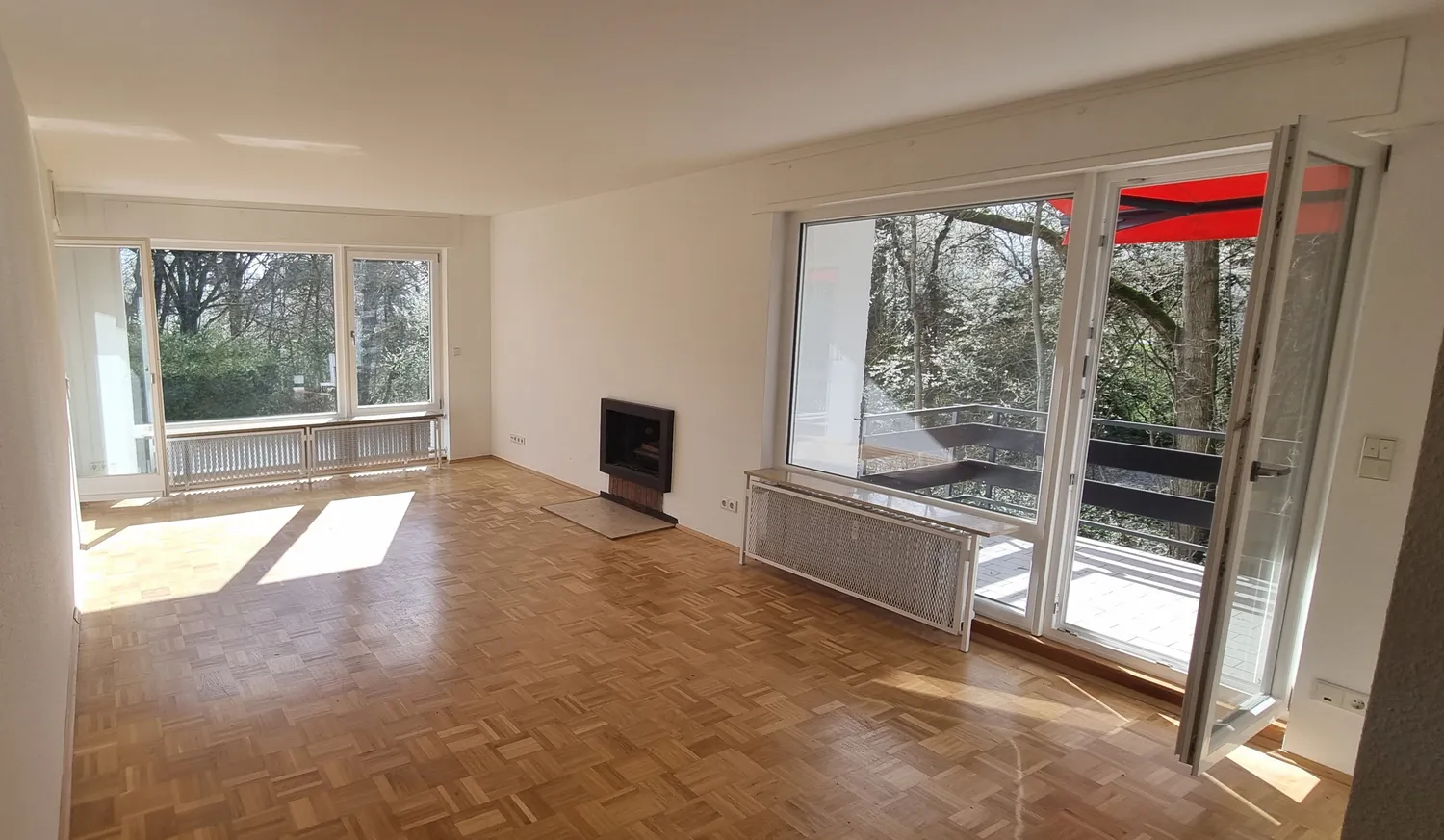 5 room apartment with 140 m² in Wiesbaden – Photo 1