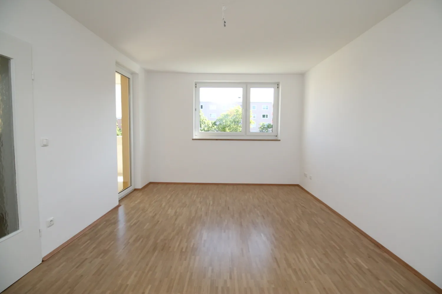 2 Zimmer Wohnung mit 63 m² in München – Bild 2
