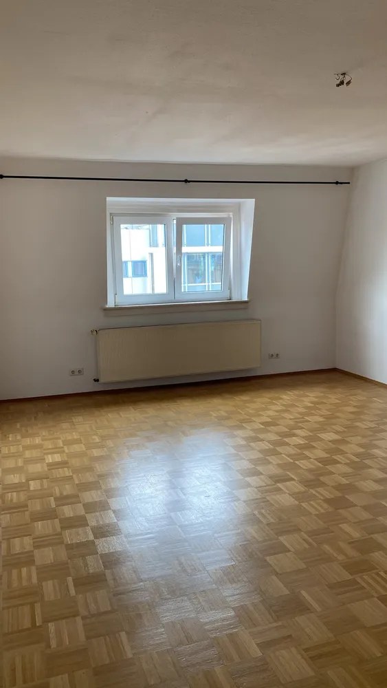 3 Zimmer Wohnung mit 115 m² in Frankfurt am Main – Bild 4