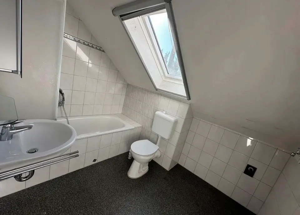 3 Zimmer Wohnung mit 98 m² in Duisburg – Bild 8