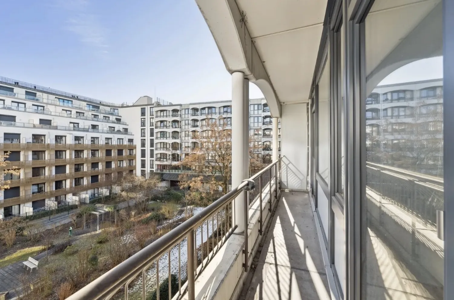 3 Zimmer Wohnung mit 91 m² in München – Bild 4
