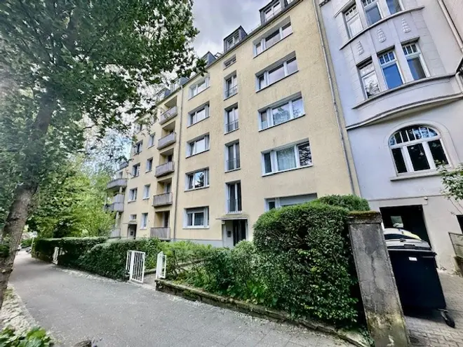 2 Zimmer Wohnung mit 56 m² in Wiesbaden – Bild 2