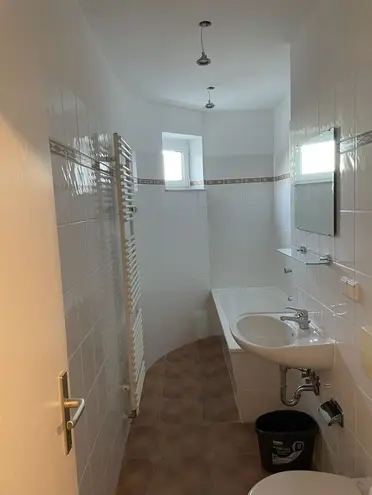 1 Zimmer Wohnung mit 44 m² in Chemnitz – Bild 2