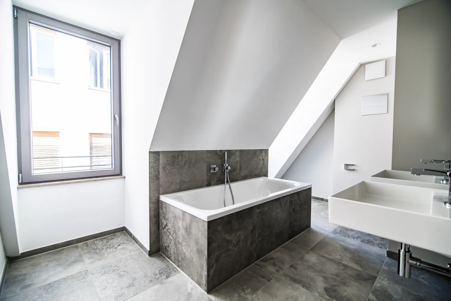2 Zimmer Wohnung mit 69 m² in Nürnberg – Bild 2