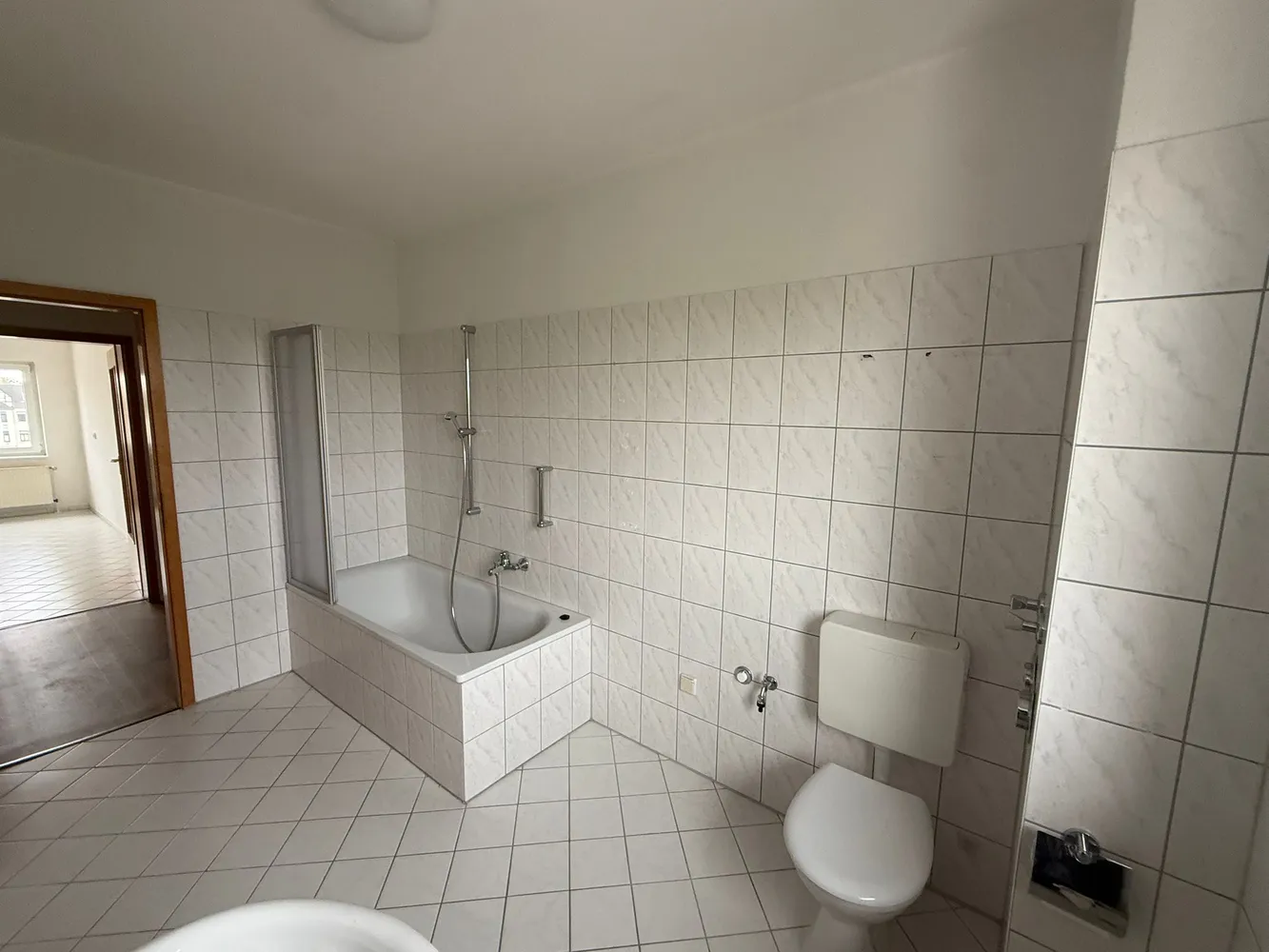 2 room apartment with 76 m² in Magdeburg – Photo 4