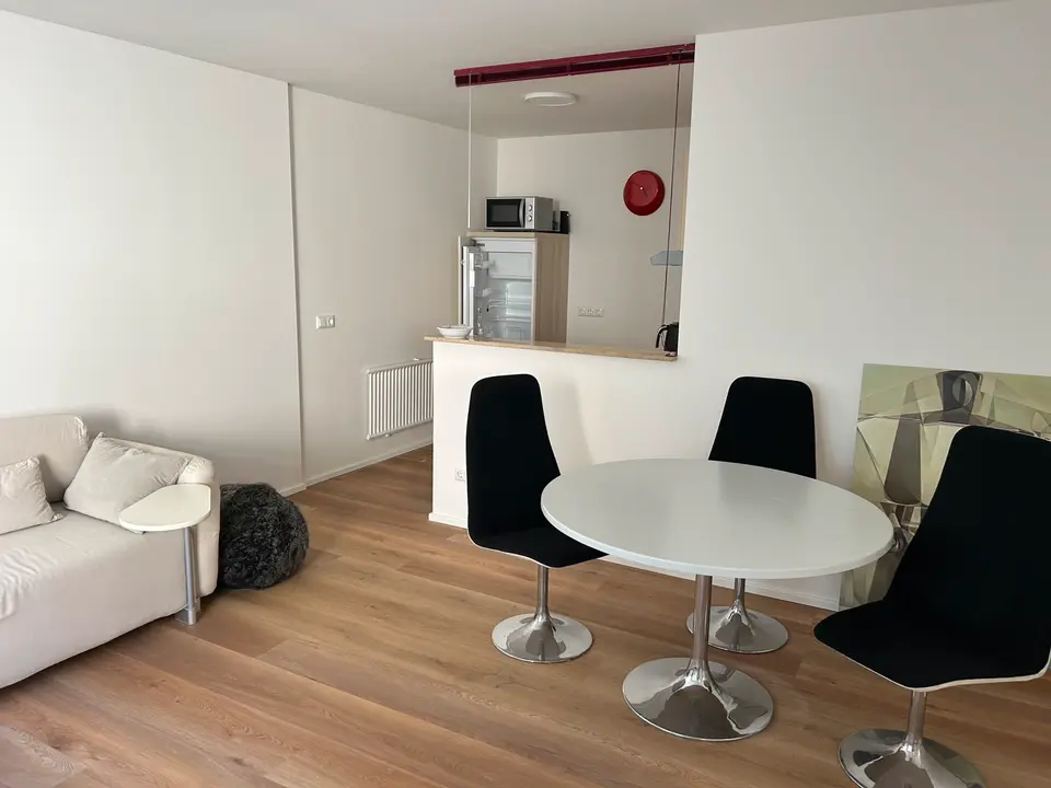 2 Zimmer Wohnung mit 36 m² in Aachen – Bild 2
