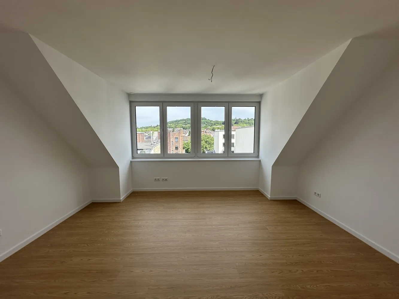 4 Zimmer Wohnung mit 97 m² in Aachen – Bild 8