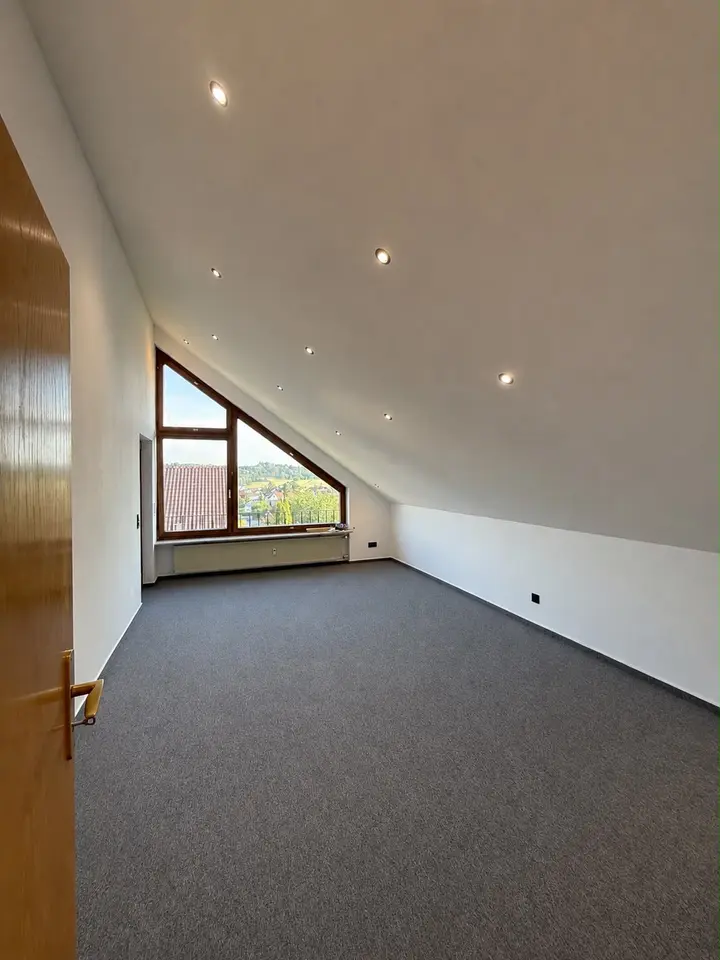 4 Zimmer Wohnung mit 87 m² in Calw – Bild 2