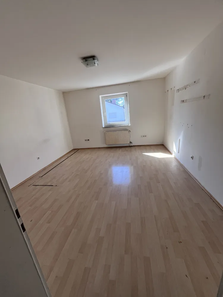3 Zimmer Wohnung mit 78 m² in München – Bild 2