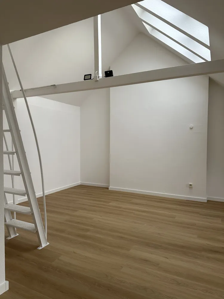 3 Zimmer Wohnung mit 91 m² in Düsseldorf – Bild 4