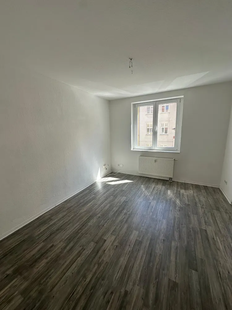6 room apartment with 141 m² in Magdeburg – Photo 3