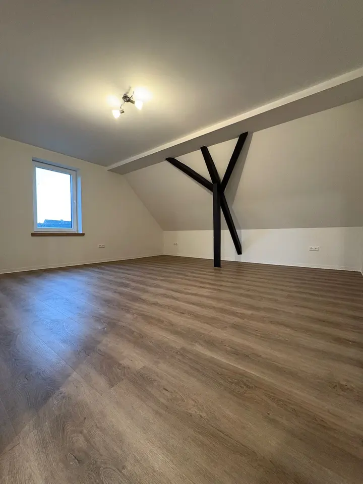 4 Zimmer Wohnung mit 20 m² in Aurich – Bild 2