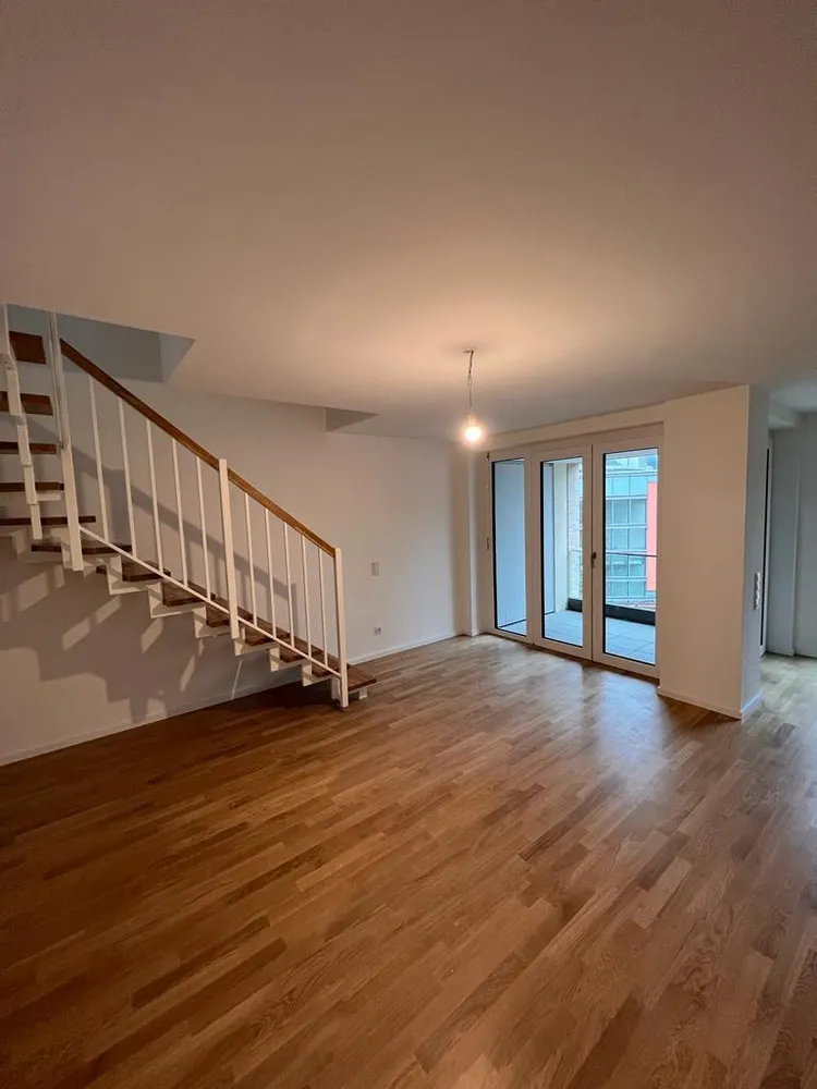 5 Zimmer Wohnung mit 123 m² in Köln – Bild 3