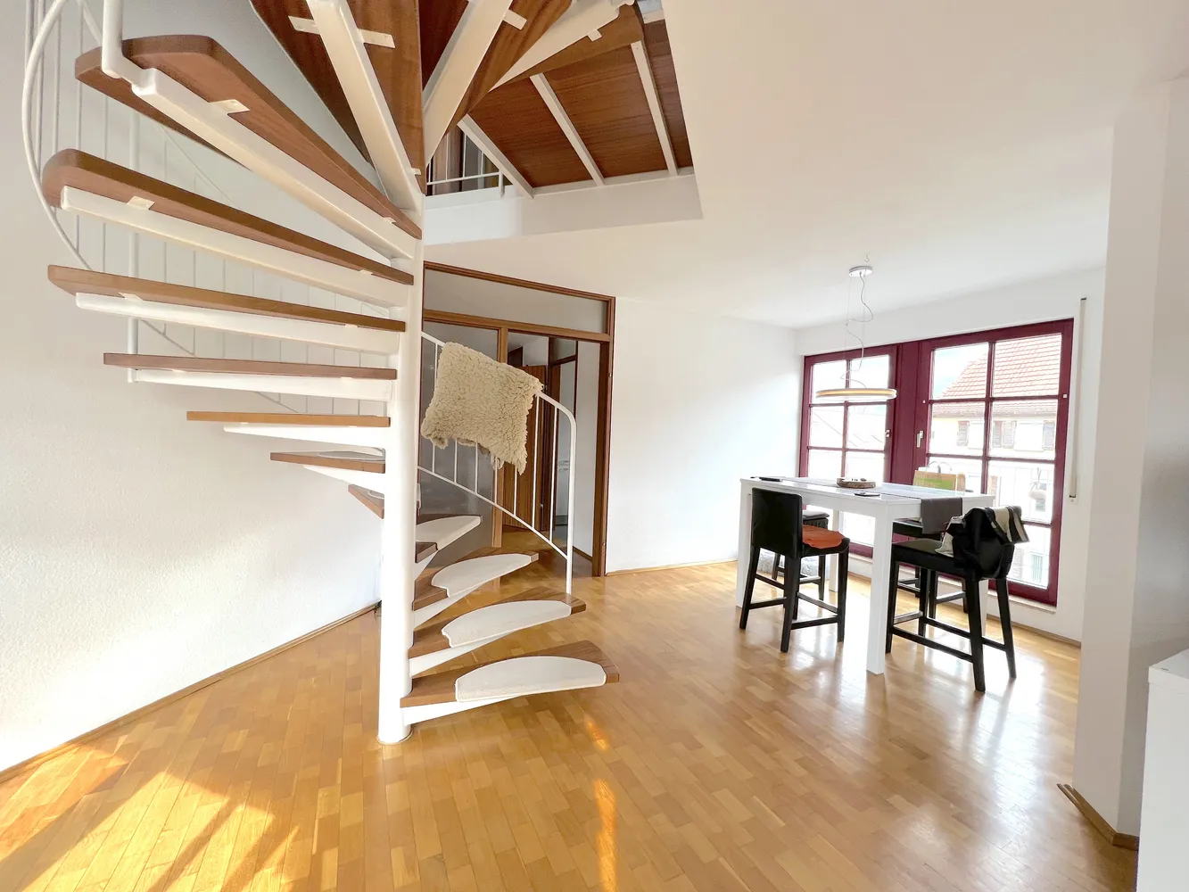 4 Zimmer Wohnung mit 95 m² in Stuttgart – Bild 6
