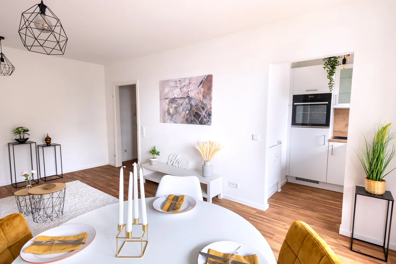 2 Zimmer Wohnung mit 54 m² in Augsburg – Bild 1