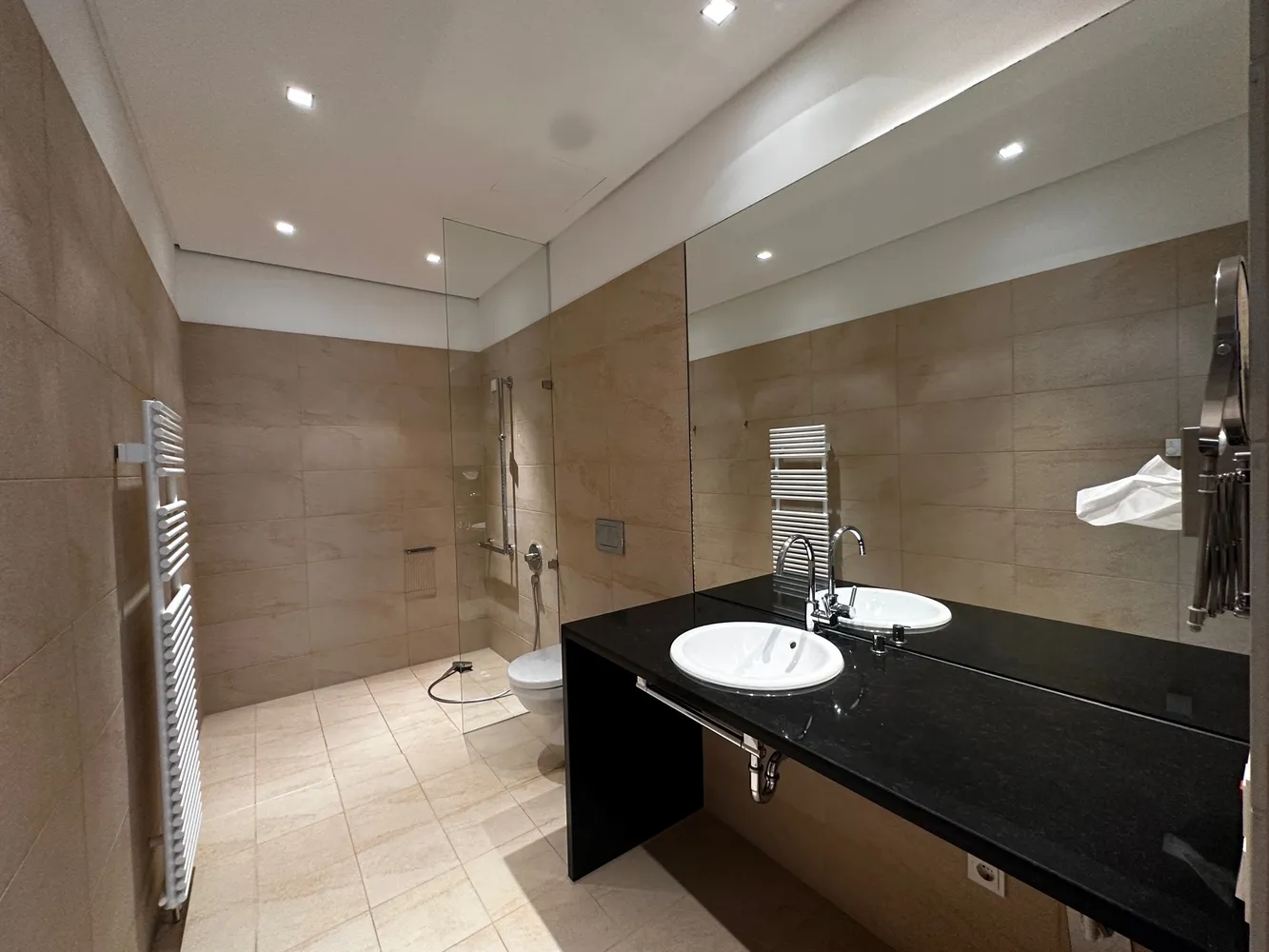 2 Zimmer Wohnung mit 79 m² in Dresden – Bild 9