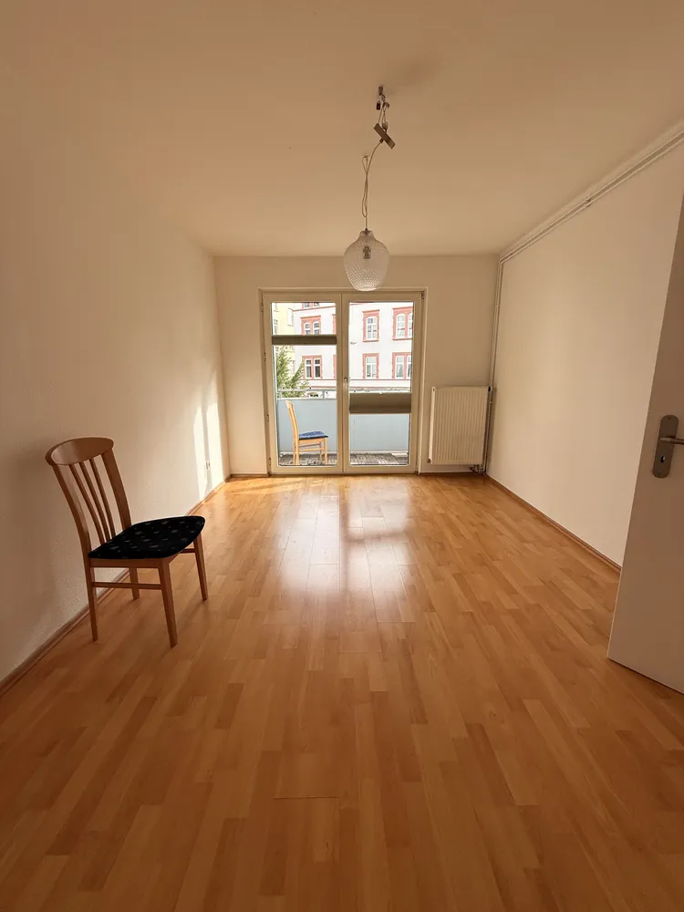 2 room apartment with 48 m² in Frankfurt am Main – Photo 4